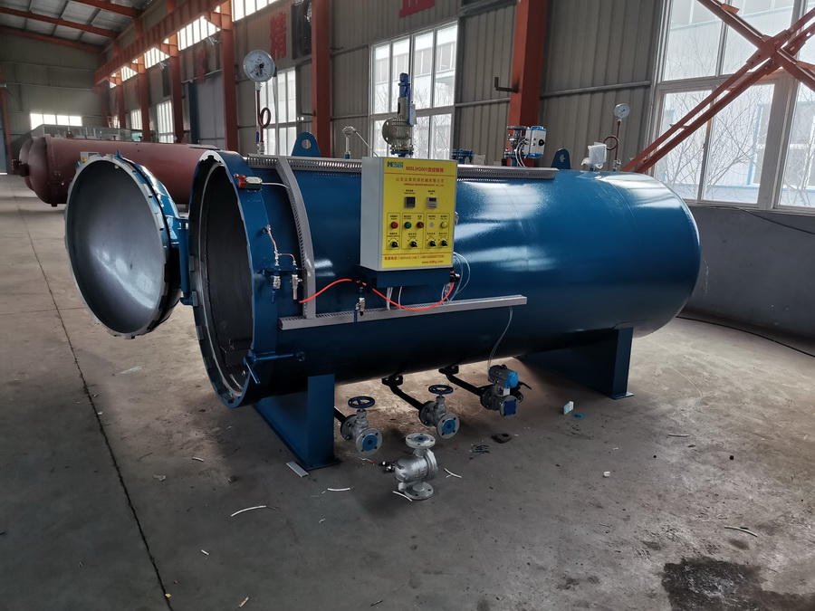 眾泰同澤機(jī)械2020年1月德州客戶 1500-3000MM膠管蒸汽硫化罐發(fā)貨