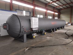 大型膠輥電蒸汽硫化罐發(fā)貨 電蒸汽硫化罐設(shè)備生產(chǎn)企業(yè)